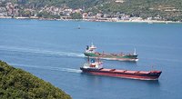 200px-Oilk tankers in Bosporous Straits.jpg