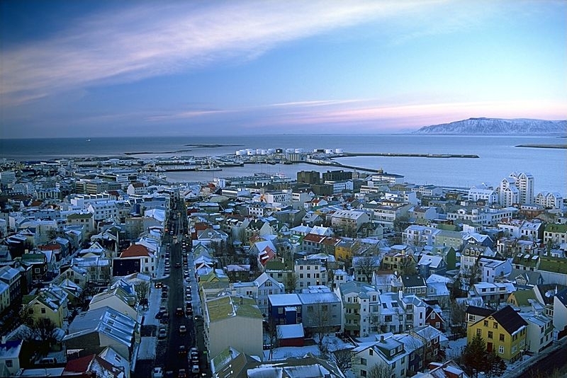 800px-reykjav--k-s-------r-hallgr--mskirkju.png.jpeg