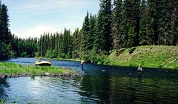 250px-Na0514 baezaeko river bc canada.jpg