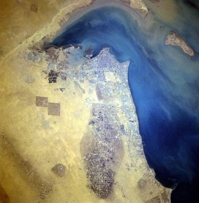 Kuwait-city-1996.jpg