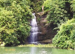 250px-Kaptai Lake.jpg