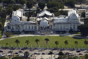 300px-Haitian national palace earthquake.jpg