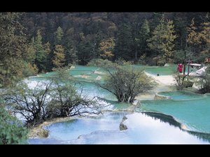 300px-Huanglongpool.jpg