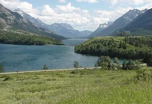 300px-Waterton.jpg